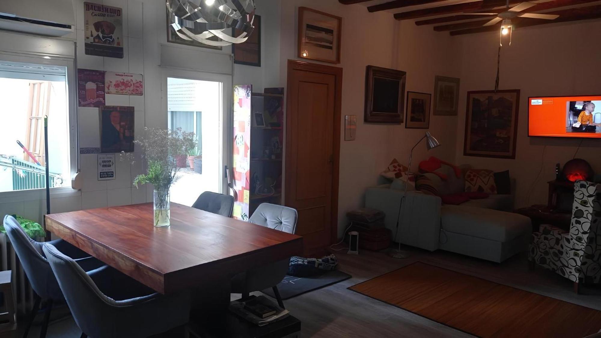 Piso Para 4 Con 2 Parking En Casco Historico De Zaragoza 2 Noches Minimo Extérieur photo
